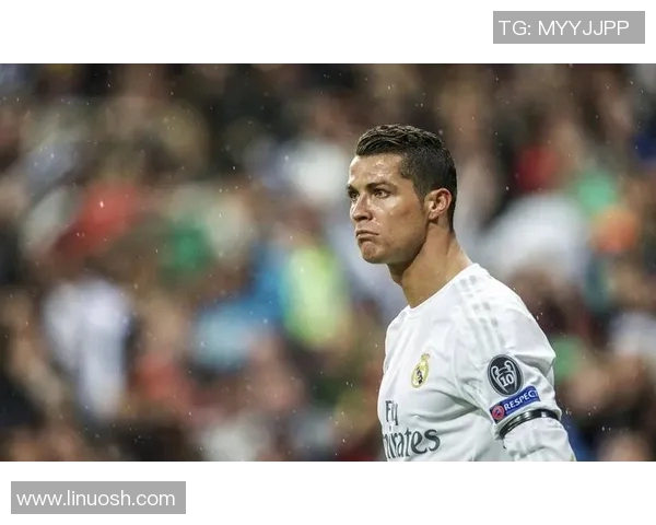 C罗与拜仁的欧冠对决:历史交锋与精彩瞬间回顾 C罗与拜仁的欧冠对决:历史交锋与精彩瞬间回顾